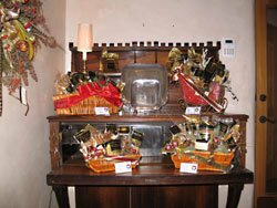 shop_holiday_writing_desk.jpg